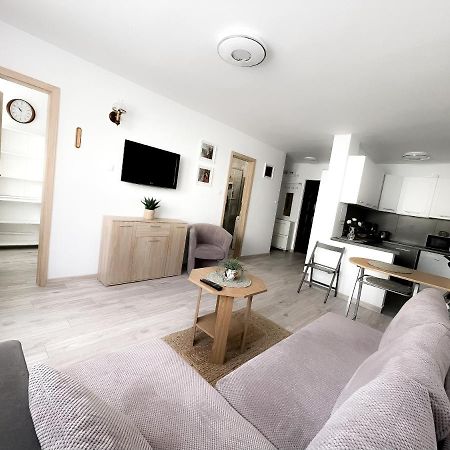 Apartamentyprzymorzu Marytka W Centrum Blisko Morza كولوبرزيغ المظهر الخارجي الصورة